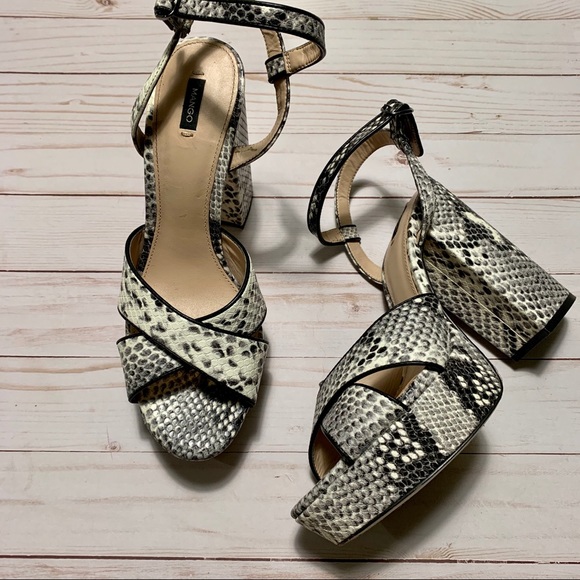 🐍 Mango Leather Python Pattern Block Heels 🐍 - Picture 4 of 7